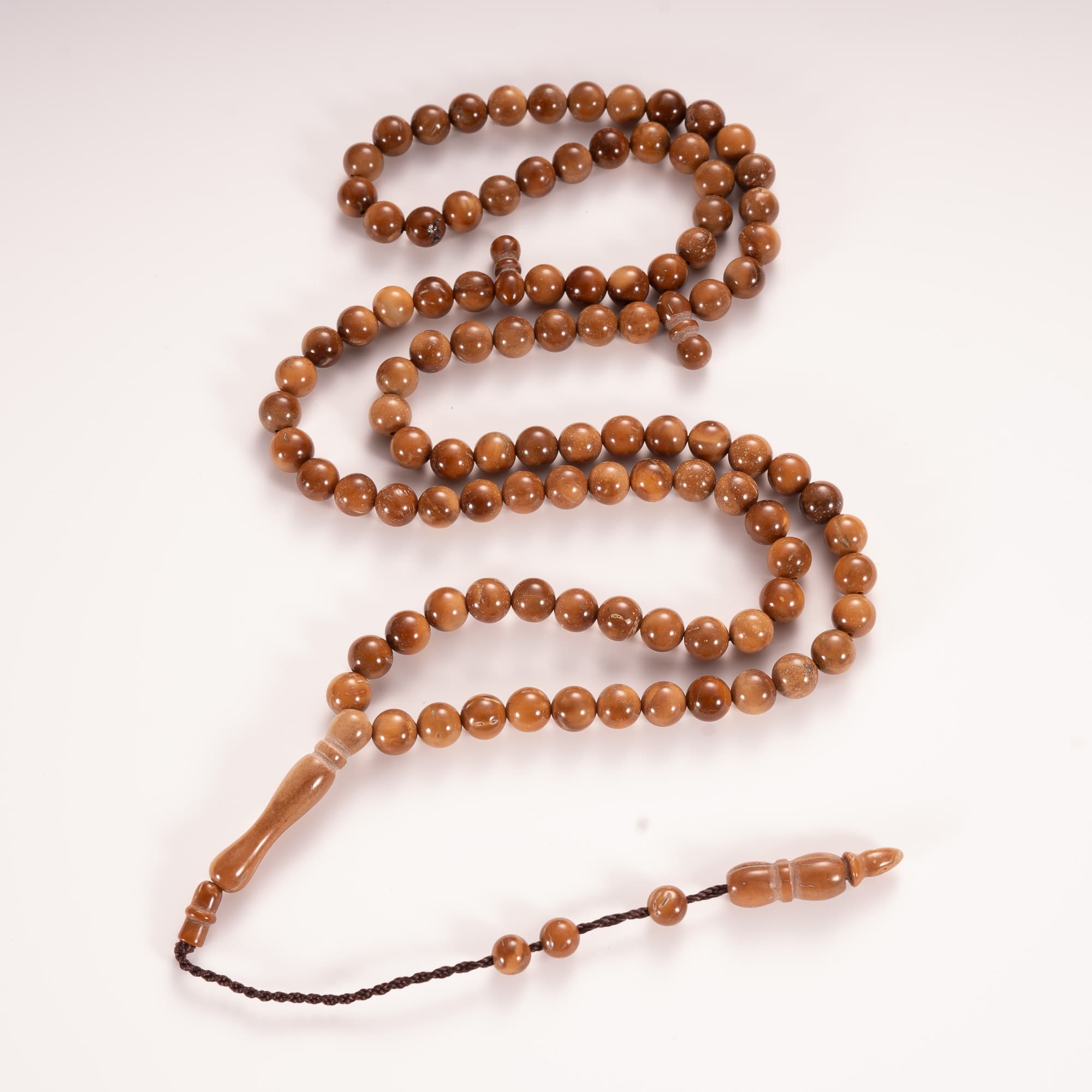 Natural Kuka Wood Tasbih detail 1 real product detail photo