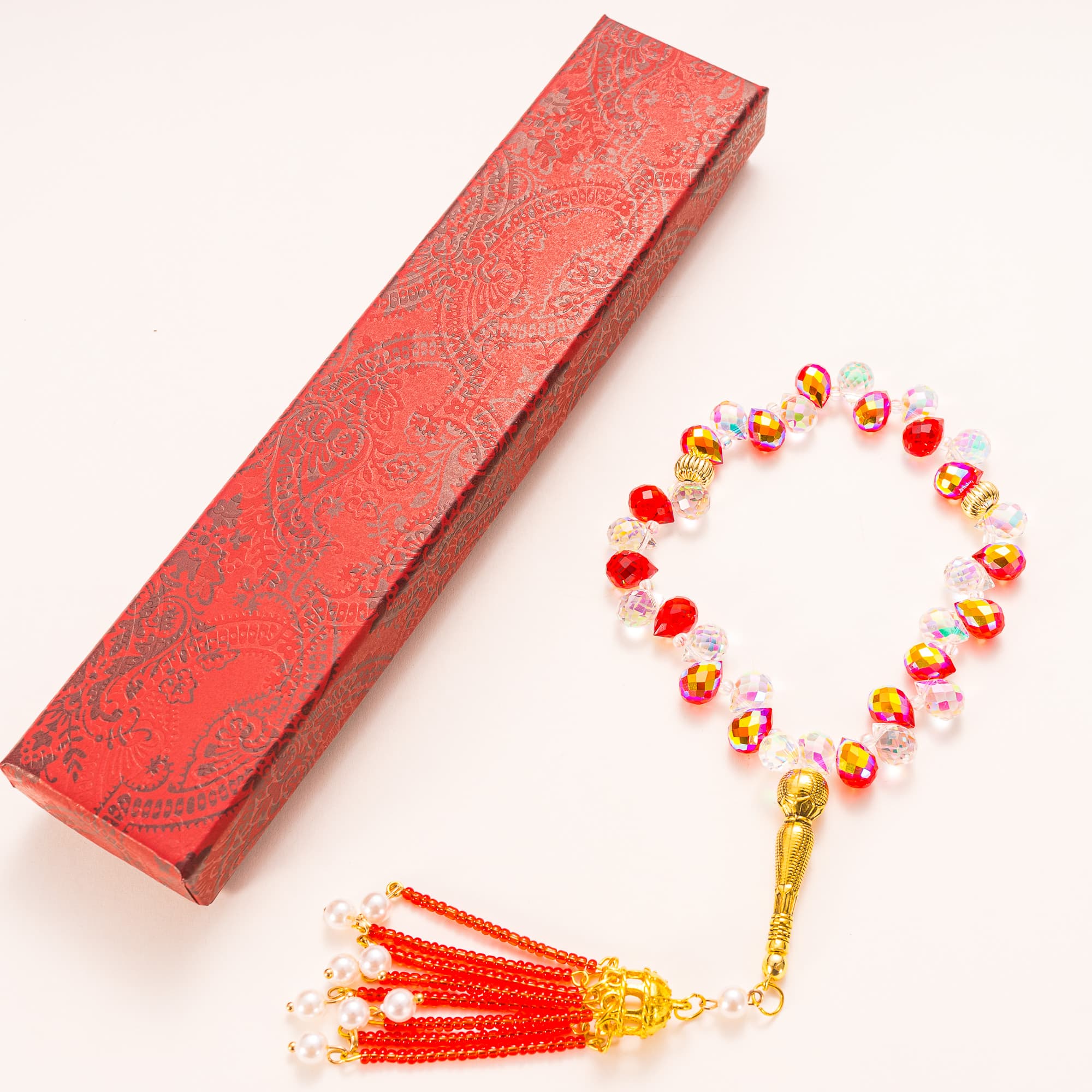 سبحة زجاج أحمر أبيض تفصيل 2